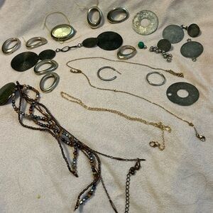 Lot Of‎ Mixed Vintage Junk Jewelry arts and crafts scraps see pictures